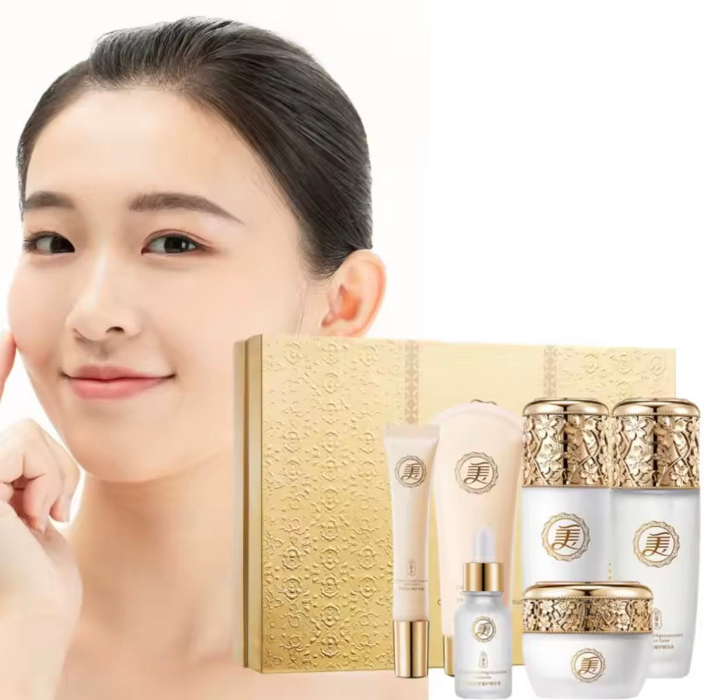 Set de Seis Piezas de Esencia de Cuidado Facial de Lujo con Cordyceps y Ginkgo