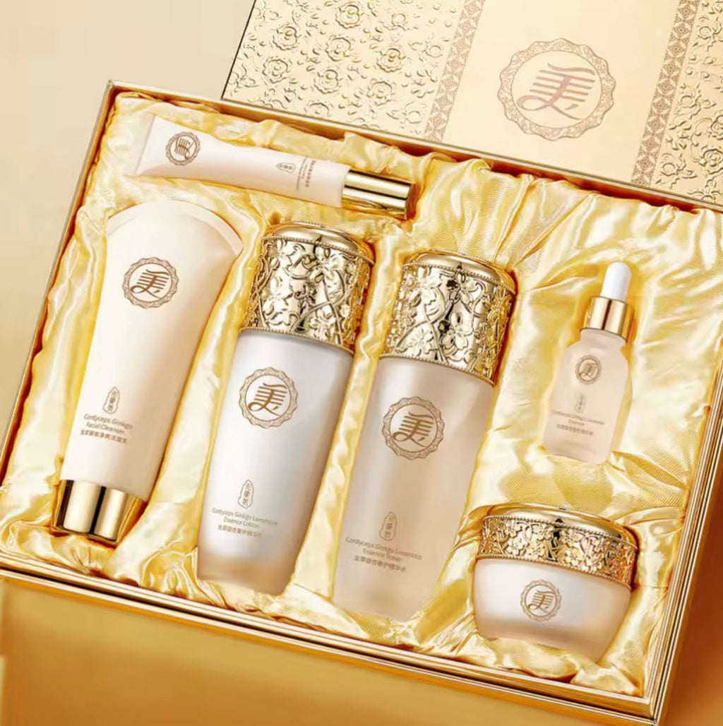 Set de Seis Piezas de Esencia de Cuidado Facial de Lujo con Cordyceps y Ginkgo